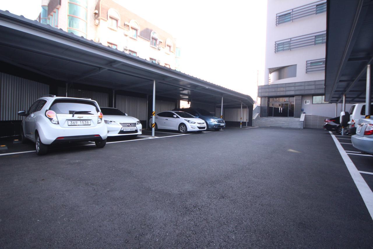 Paradise Hotel Gunsan Εξωτερικό φωτογραφία